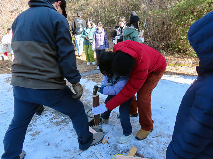 薪割り（こんもり山プロジェクト2025第4回）