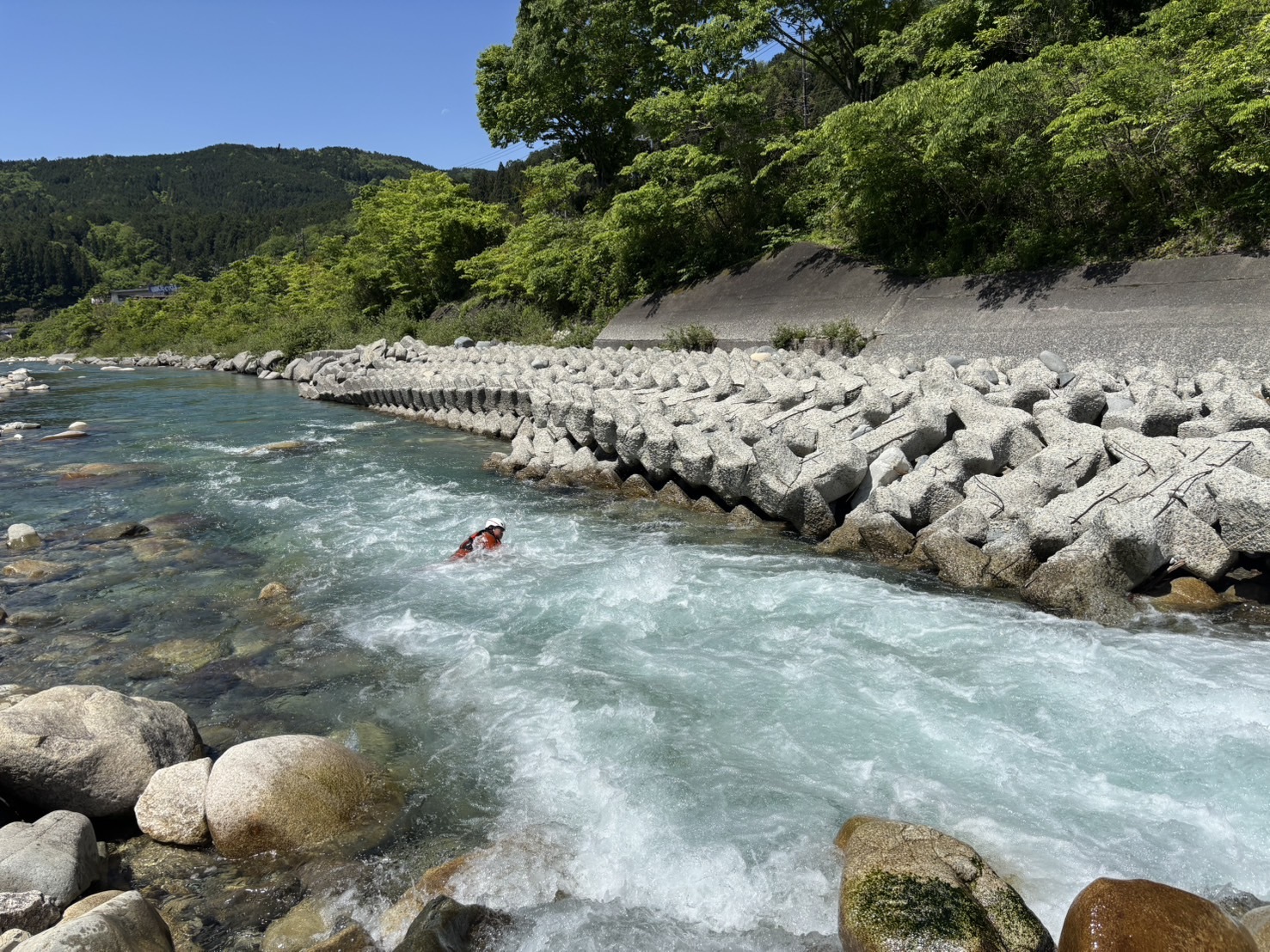 水難救助訓練