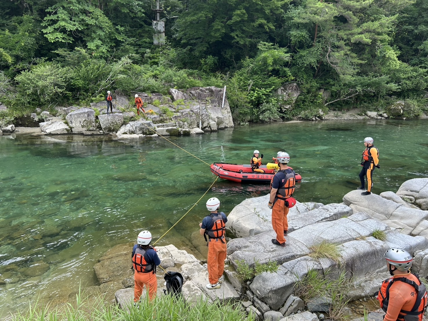 水難救助訓練の風景