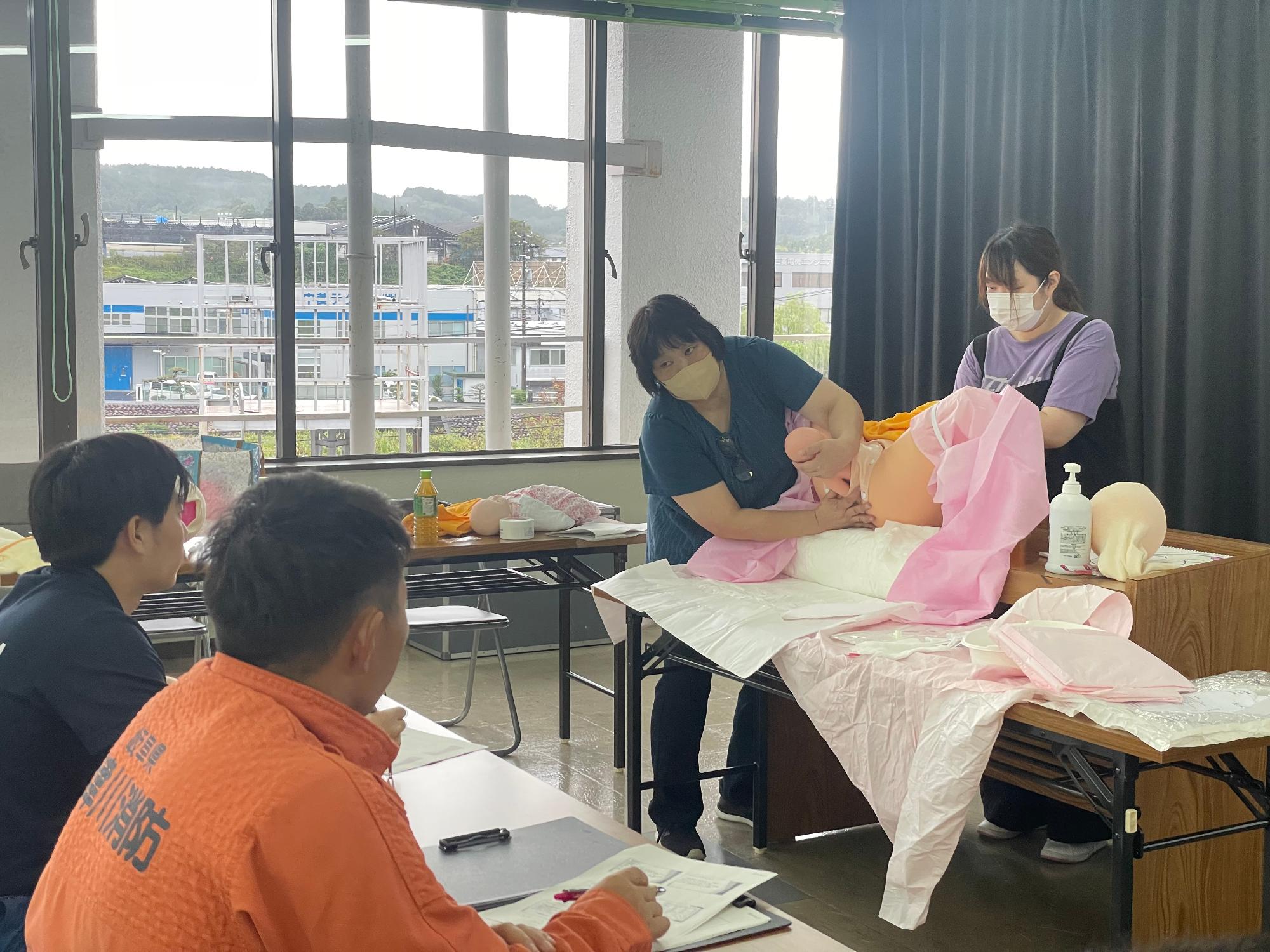 実技訓練の様子