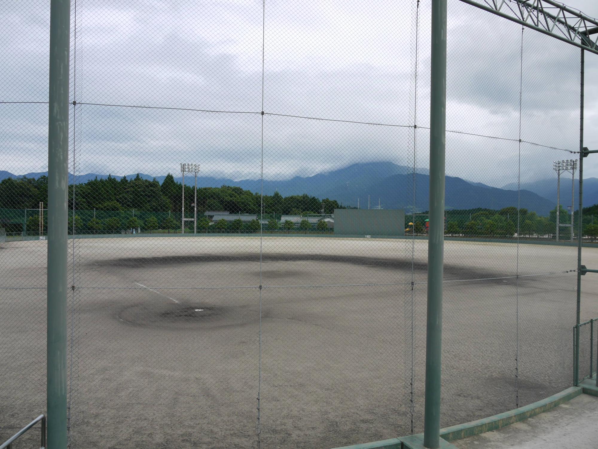 苗木公園　野球場