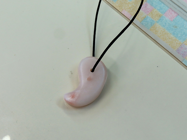 まが玉のアクセサリー