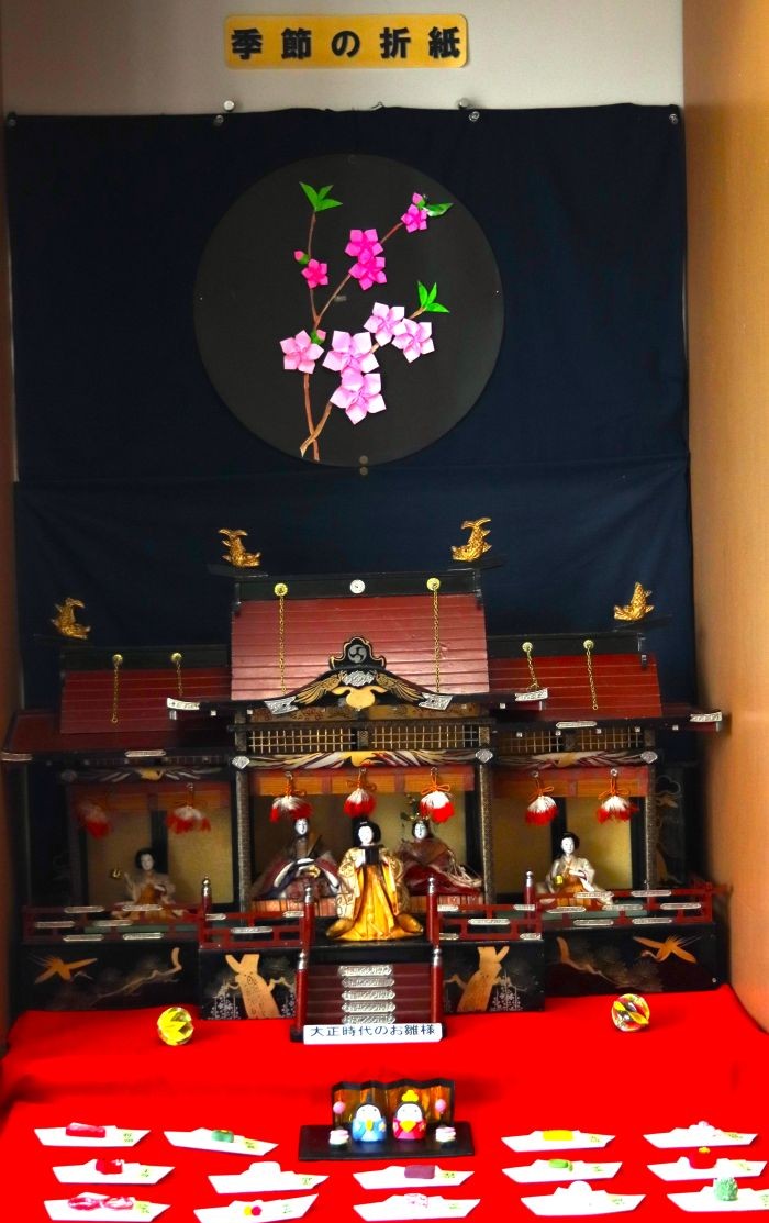 お雛様とお菓子