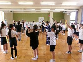 手踊り1