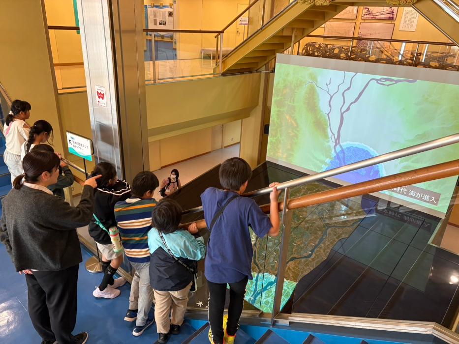 4年生社会科見学