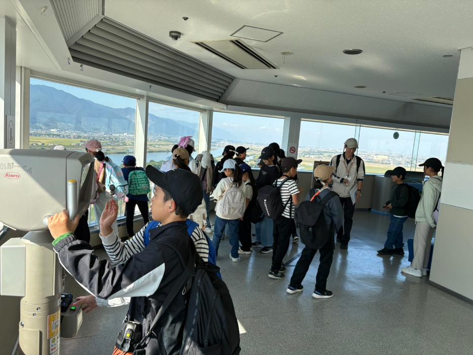 4年生社会科見学