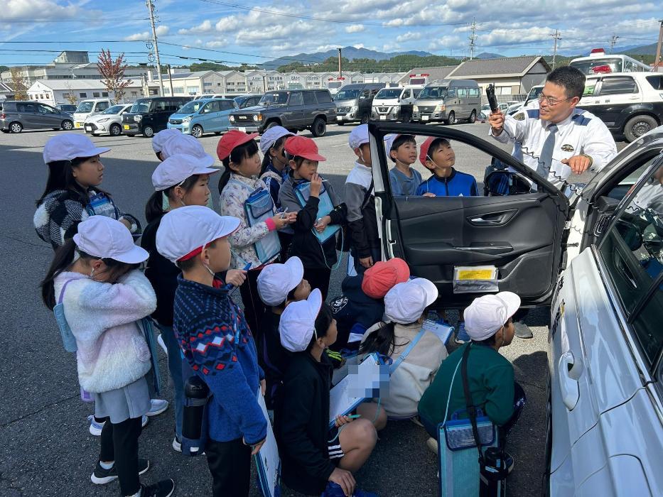 3年生警察署見学