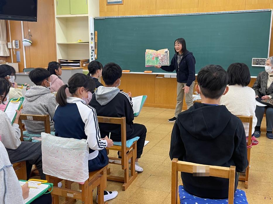 6年生高齢者体験