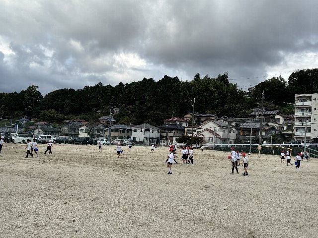グランド整備中