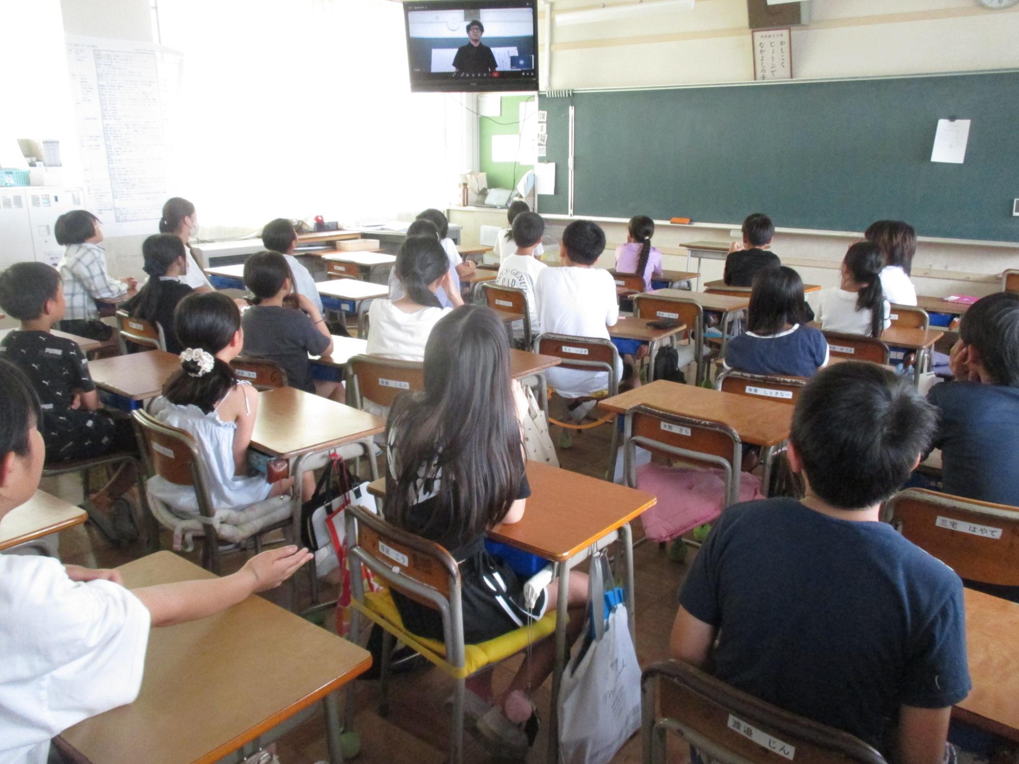 夏休み前集会14
