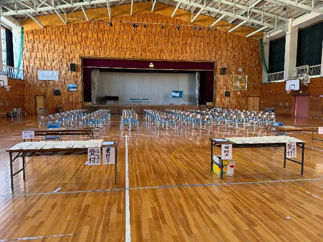 体育館準備